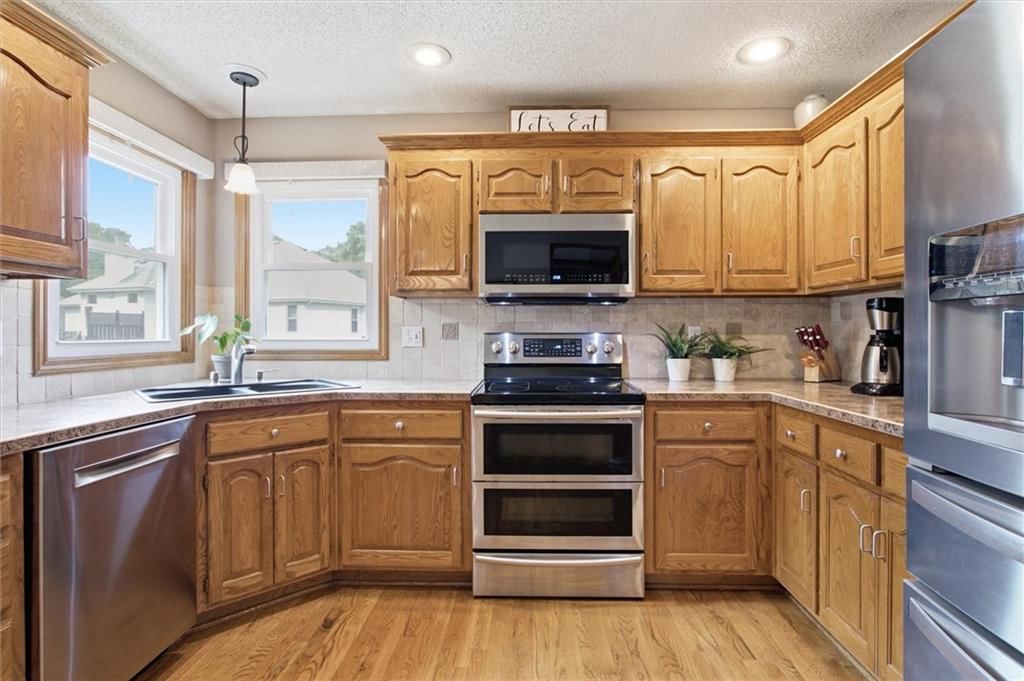 14530 S Greenwood Street — photo 16