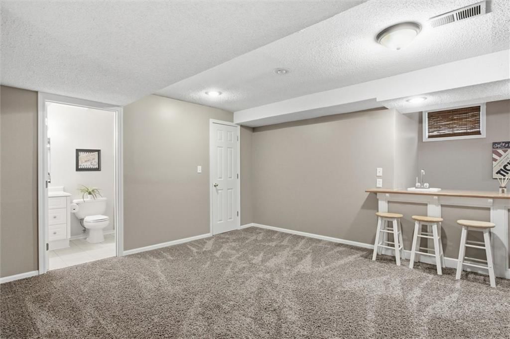 14530 S Greenwood Street — photo 24