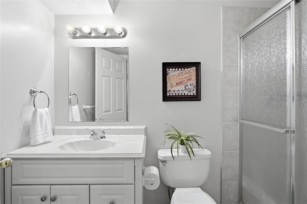 14530 S Greenwood Street — photo 27