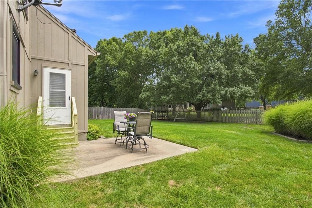 14530 S Greenwood Street — photo 30