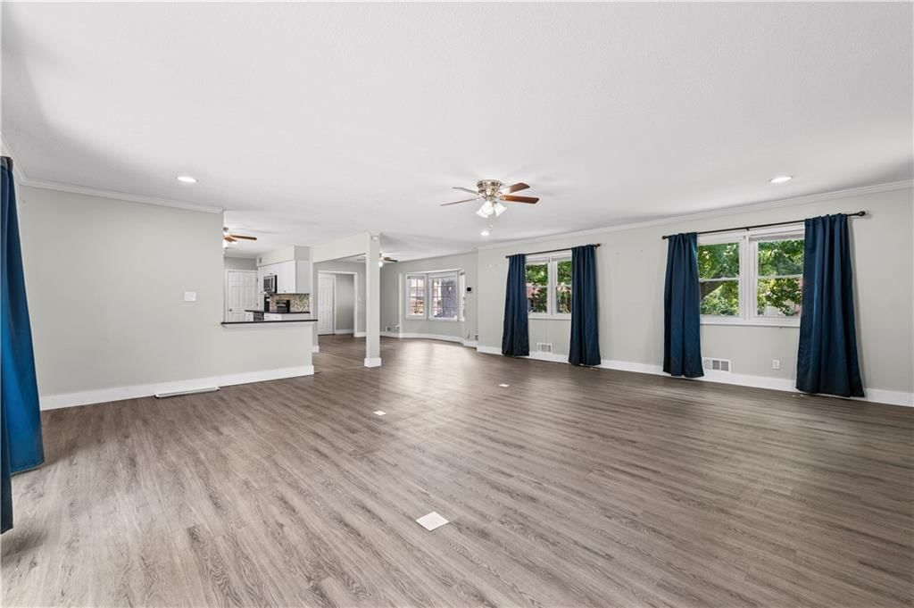 6500 Sterling Avenue — photo 10