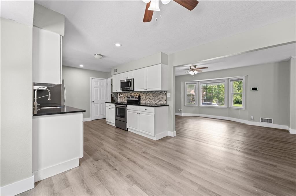 6500 Sterling Avenue — photo 13