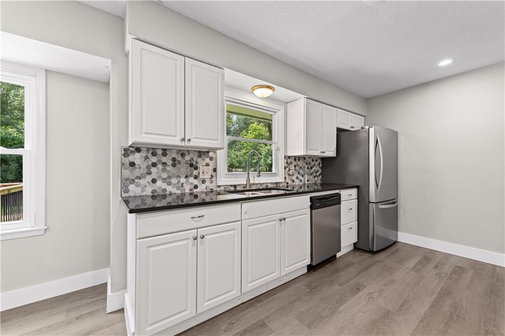 6500 Sterling Avenue — photo 15