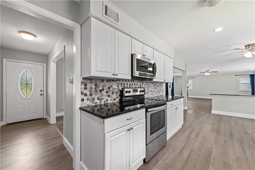 6500 Sterling Avenue — photo 17