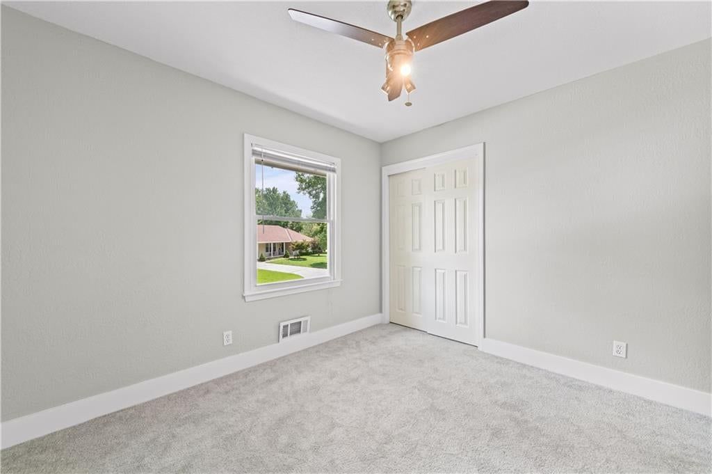 6500 Sterling Avenue — photo 24