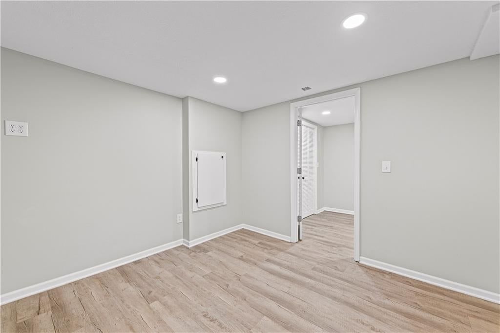 6500 Sterling Avenue — photo 27