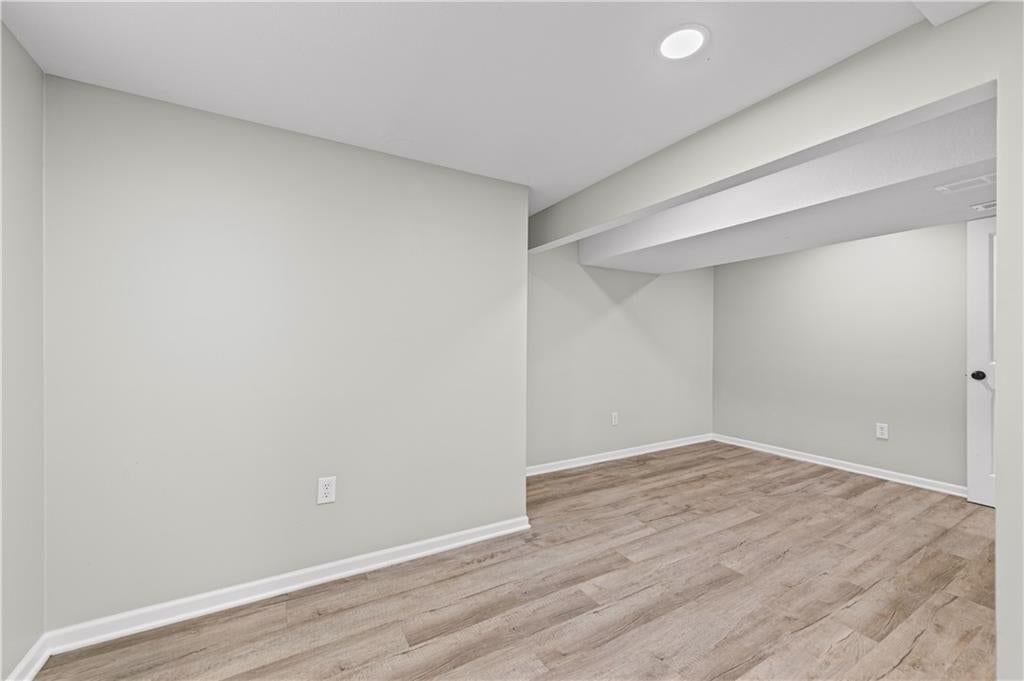 6500 Sterling Avenue — photo 29