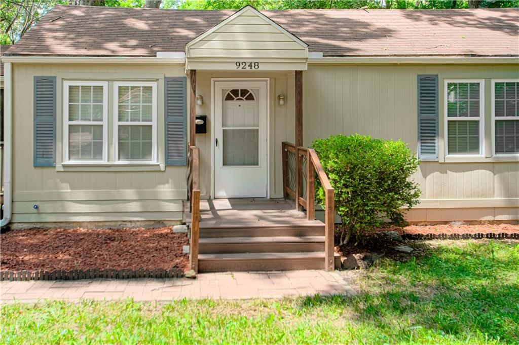 9248 McGee Street — photo 3