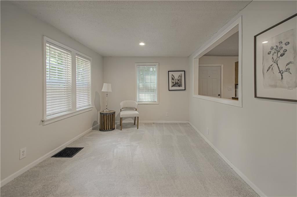 9248 McGee Street — photo 5