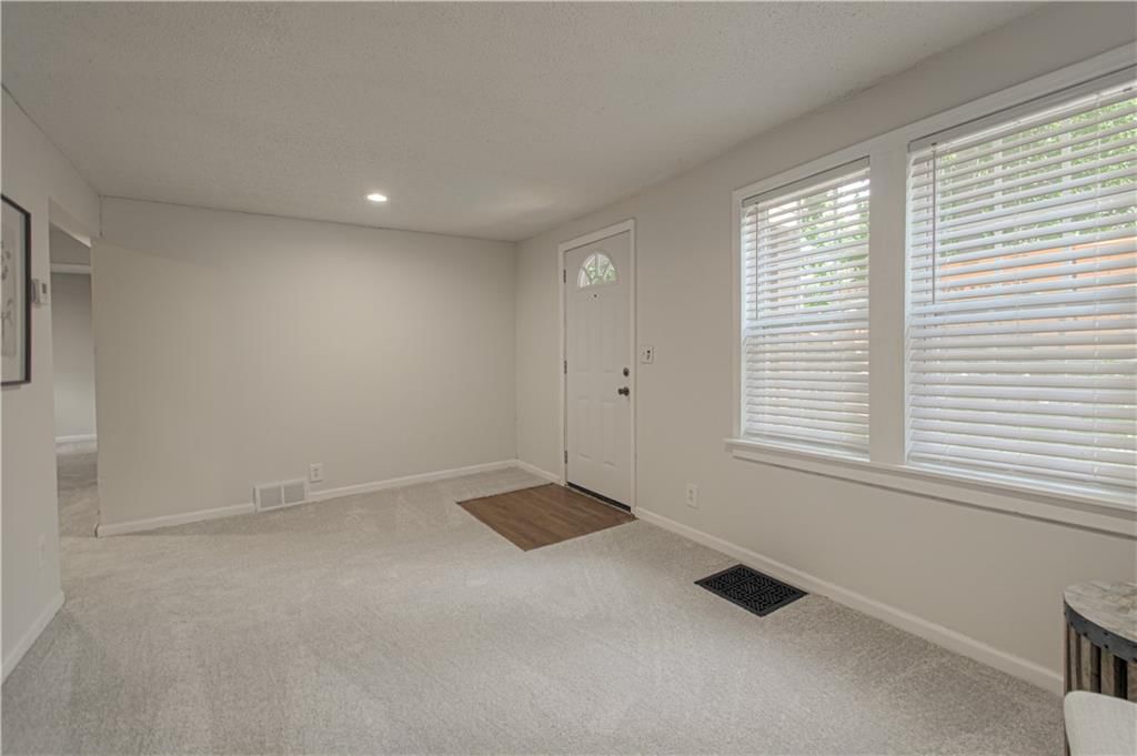 9248 McGee Street — photo 6