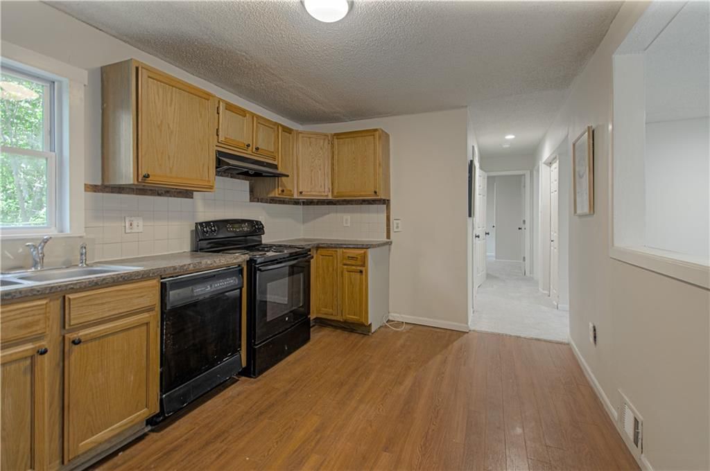 9248 McGee Street — photo 9