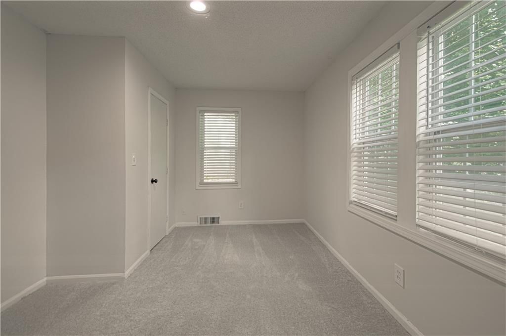 9248 McGee Street — photo 11