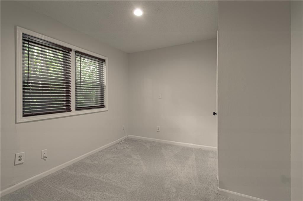 9248 McGee Street — photo 13