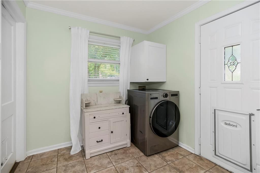 8001 Mercier Street — photo 14
