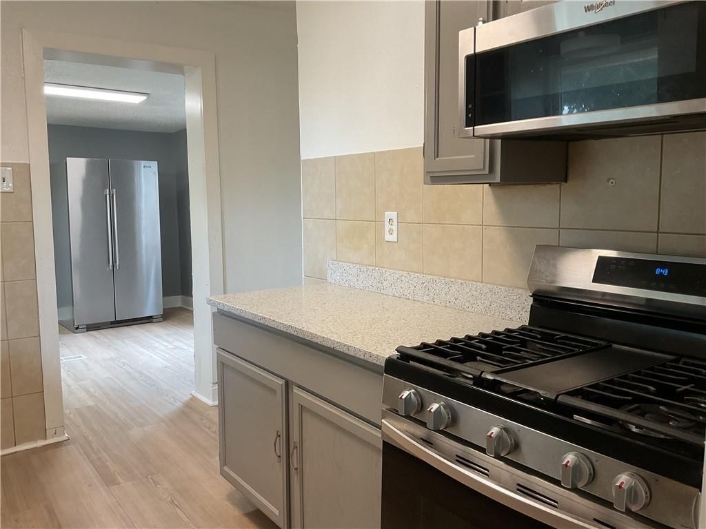 4430 Montgall Avenue — photo 9