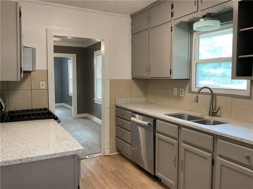 4430 Montgall Avenue — photo 10