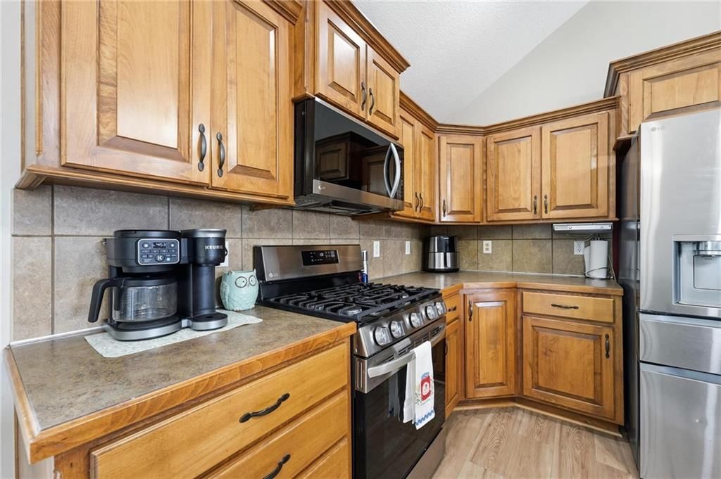 10220 N Lewis Avenue — photo 2