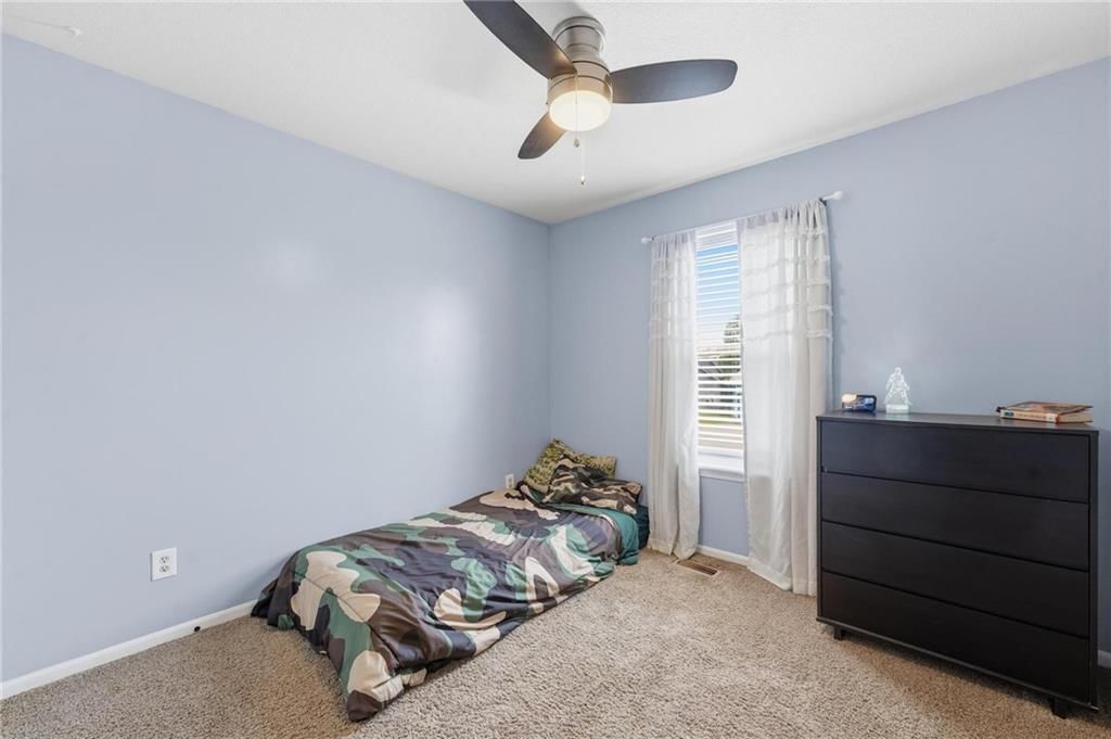 10220 N Lewis Avenue — photo 18