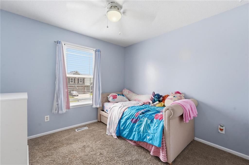 10220 N Lewis Avenue — photo 20