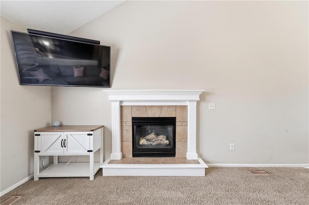 10220 N Lewis Avenue — photo 22