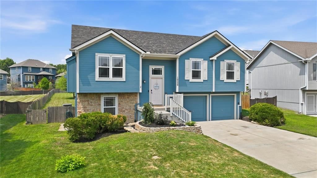 10220 N Lewis Avenue — photo 29