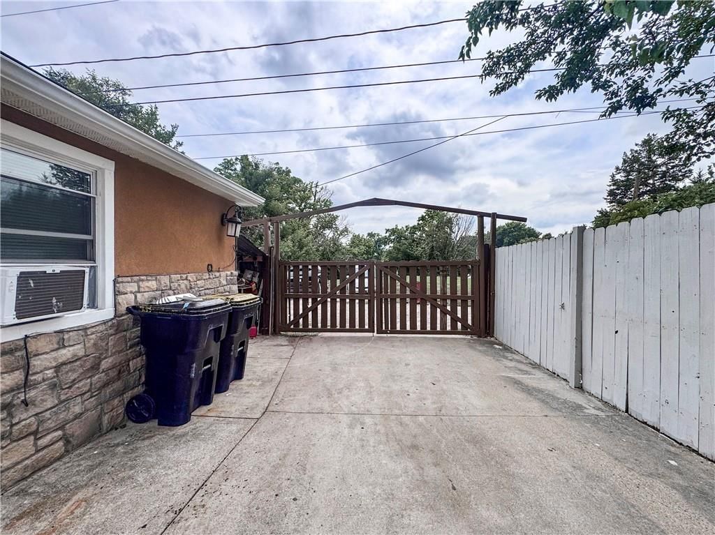 861 Ohio Avenue — photo 30