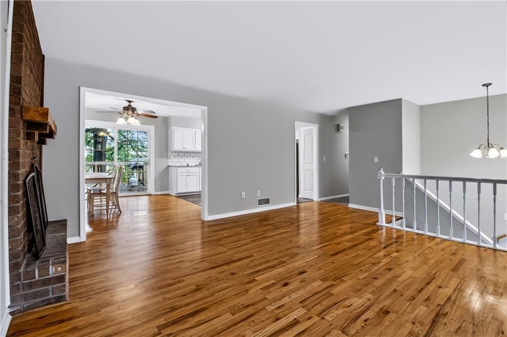 15 Circle Drive — photo 8