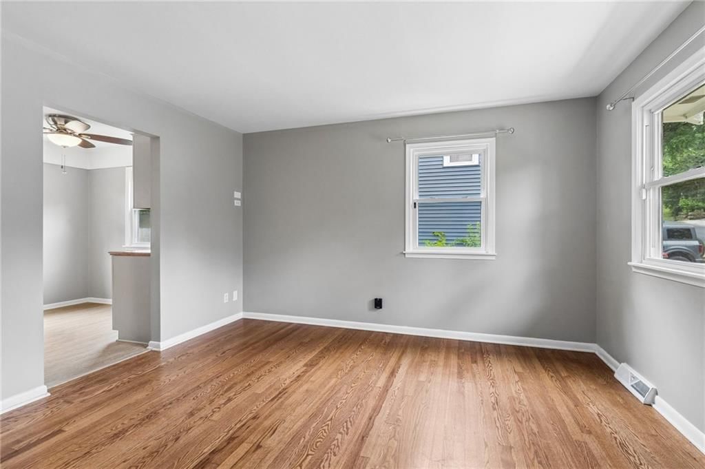 2030 NW 50th Street — photo 7