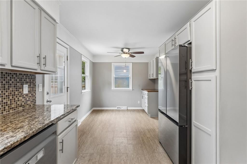 2030 NW 50th Street — photo 10