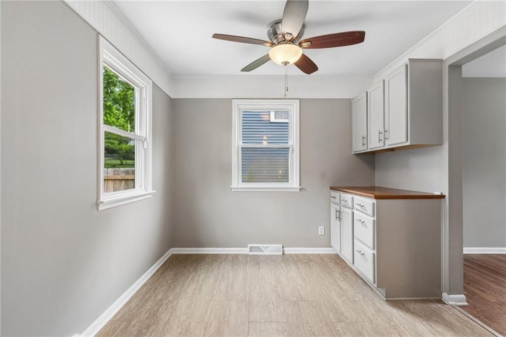 2030 NW 50th Street — photo 11