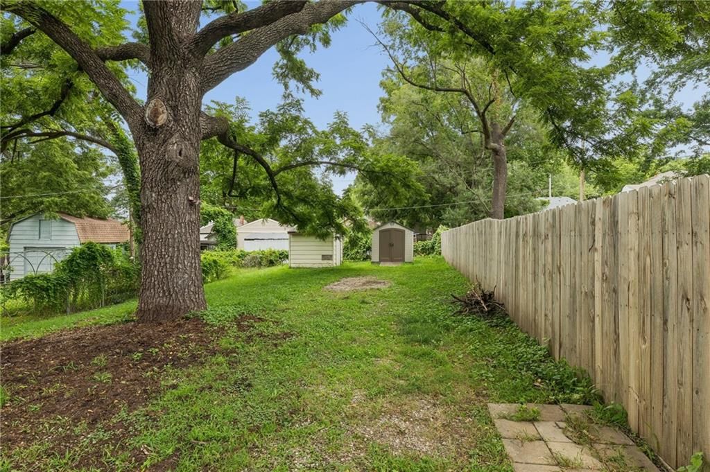 2030 NW 50th Street — photo 34