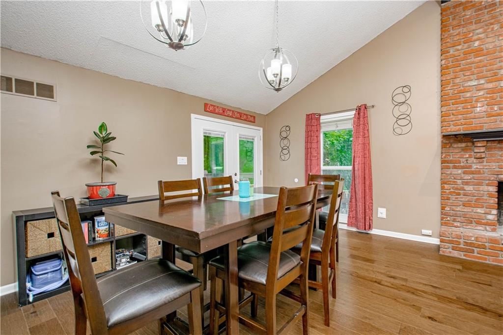 205 NE Noeleen Lane — photo 13
