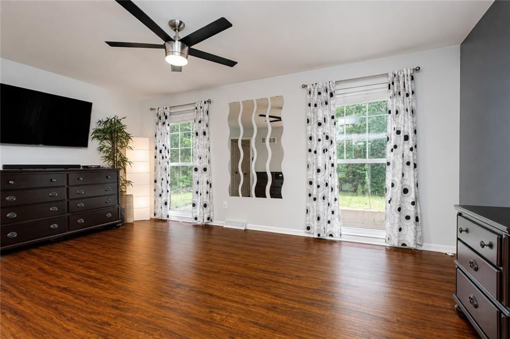 205 NE Noeleen Lane — photo 16