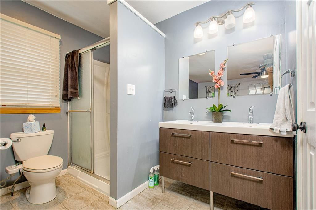 205 NE Noeleen Lane — photo 21