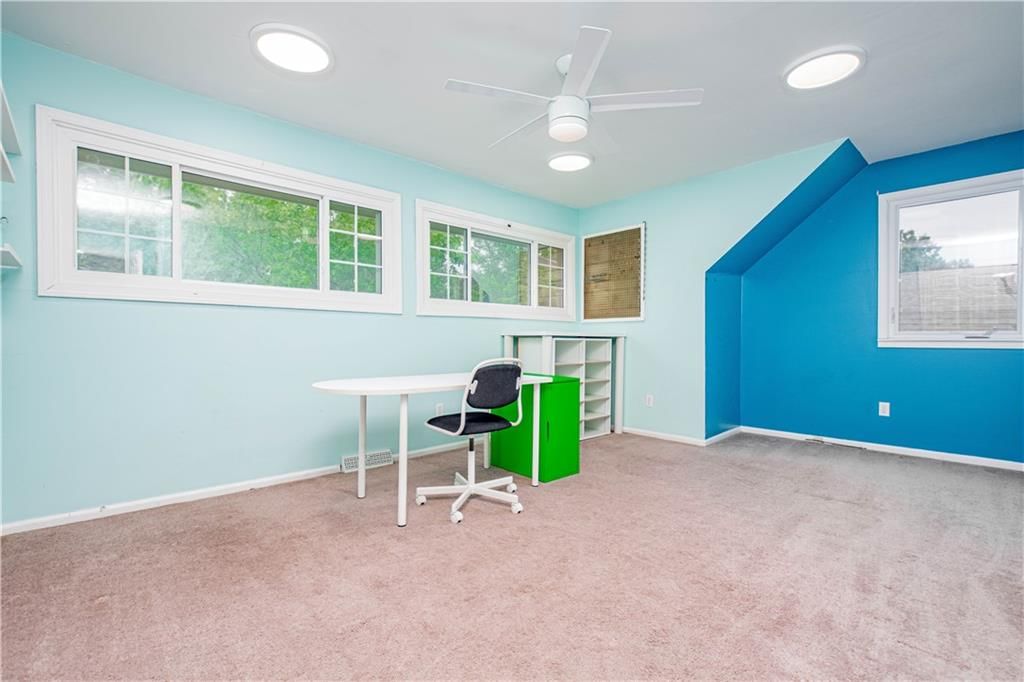 205 NE Noeleen Lane — photo 24