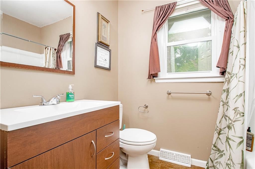 205 NE Noeleen Lane — photo 25