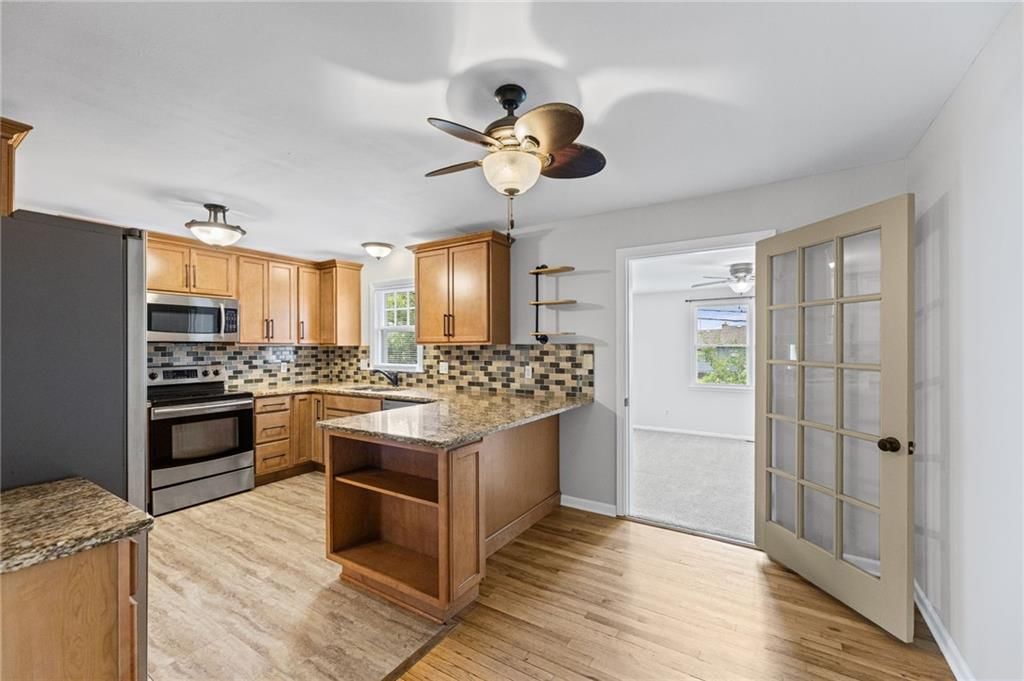 6133 Floyd Street — photo 4