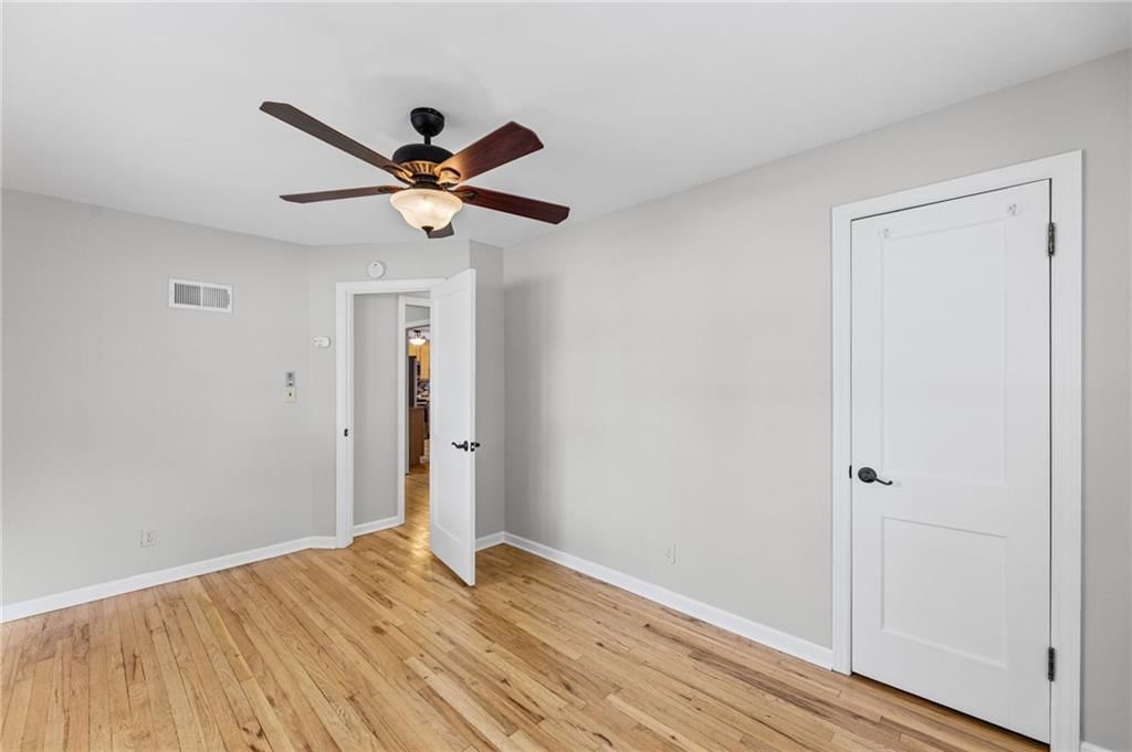 6133 Floyd Street — photo 10