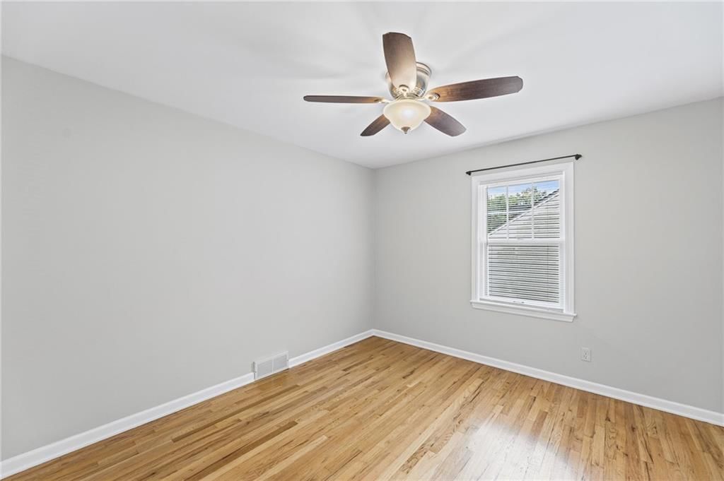 6133 Floyd Street — photo 11