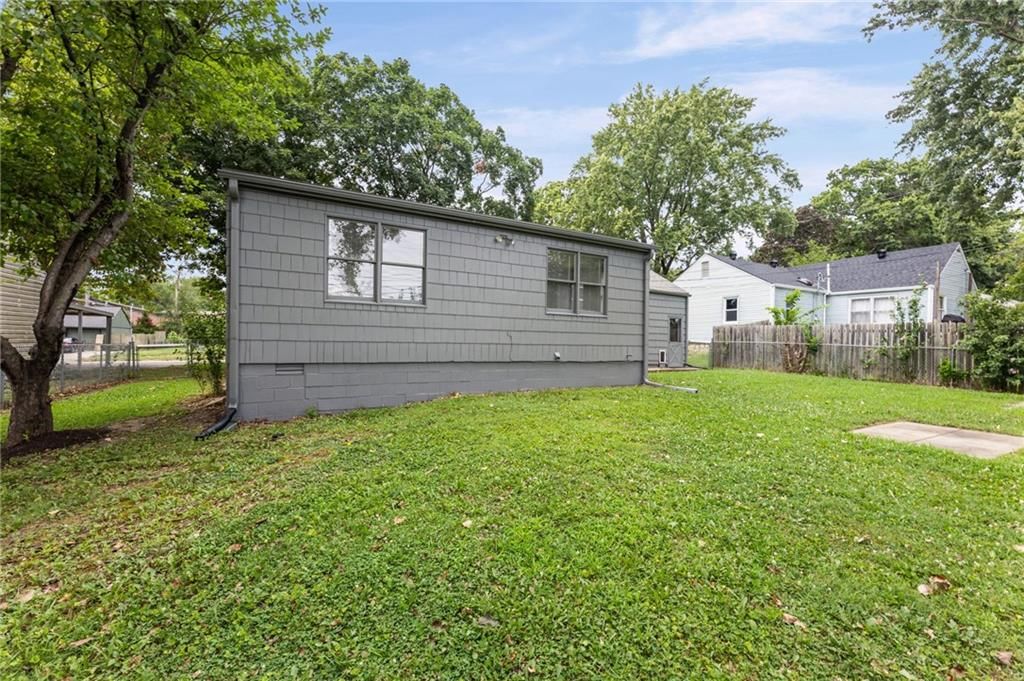 6133 Floyd Street — photo 25