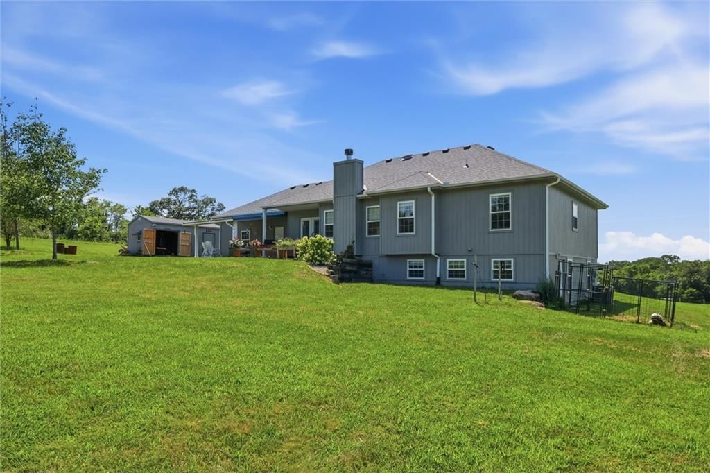 1939 NW 460th Road — photo 9