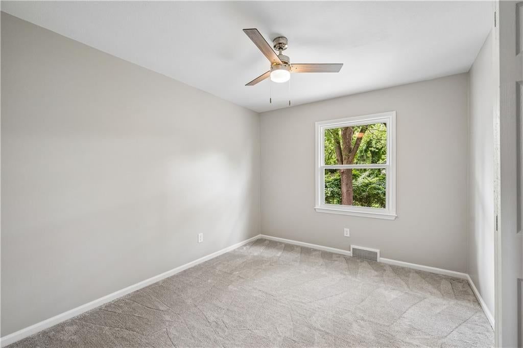 1313 E 98th Terrace — photo 16