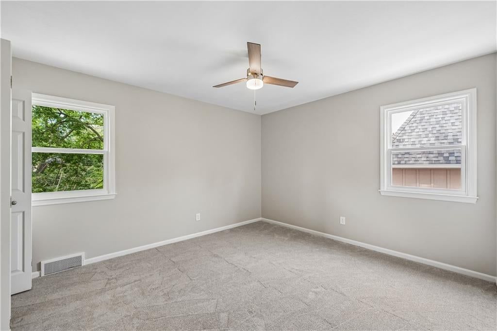 1313 E 98th Terrace — photo 18