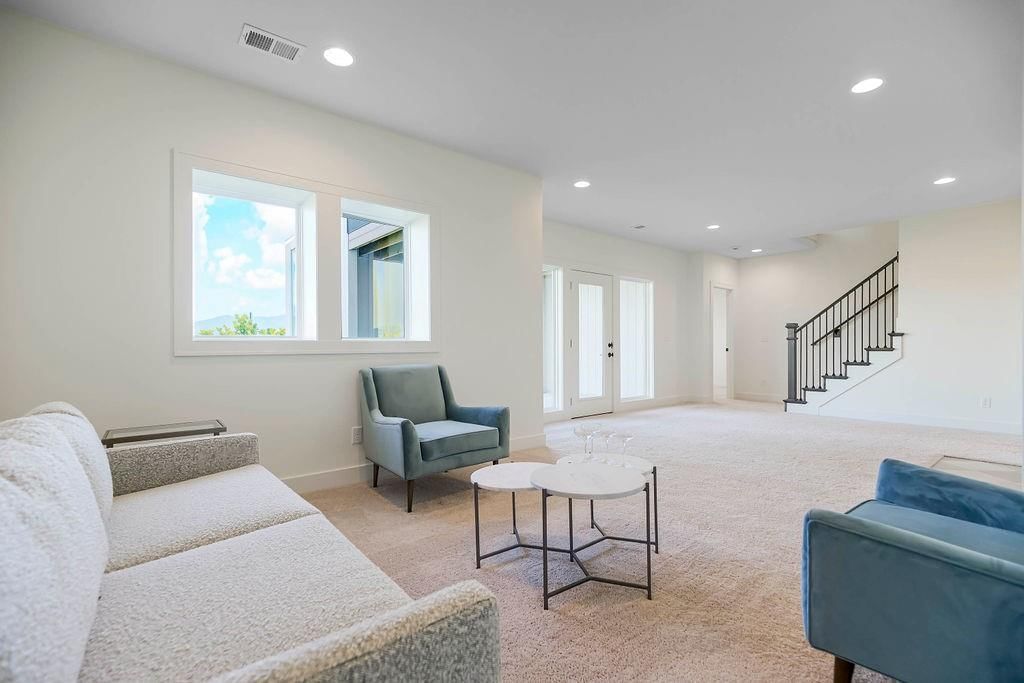 16984 S Cheshire Street — photo 43