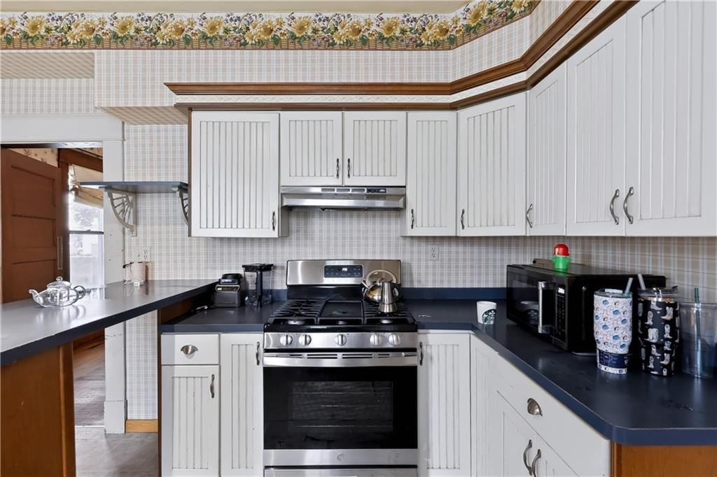 301 W Pine Street — photo 12