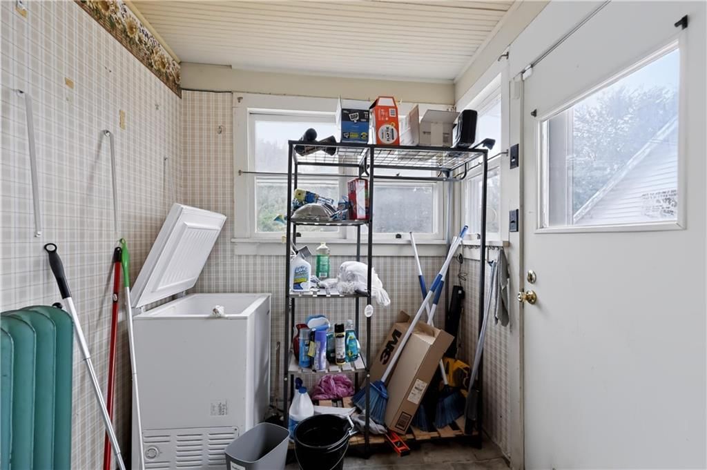 301 W Pine Street — photo 15