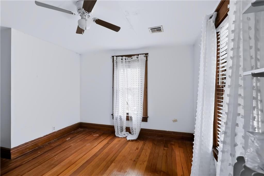 301 W Pine Street — photo 23