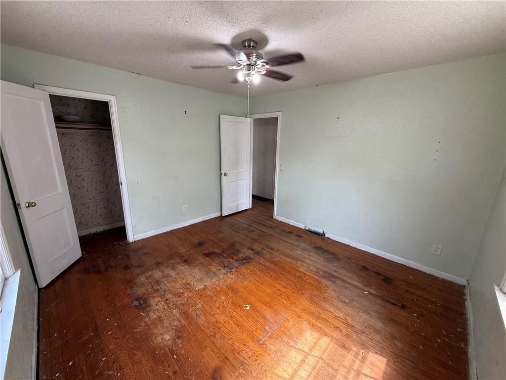 5410 Briar Street — photo 5