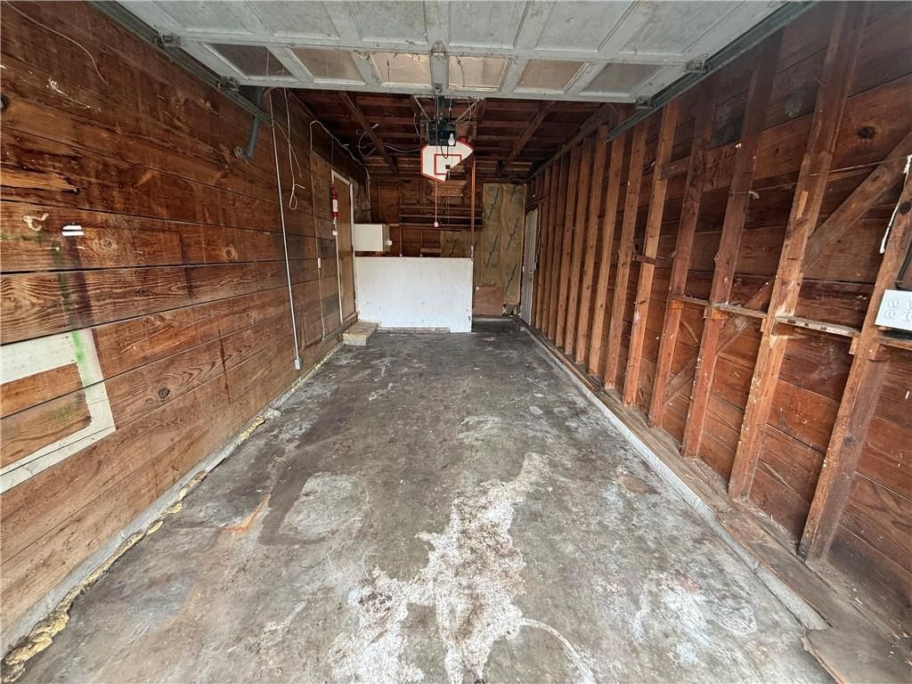 5410 Briar Street — photo 15