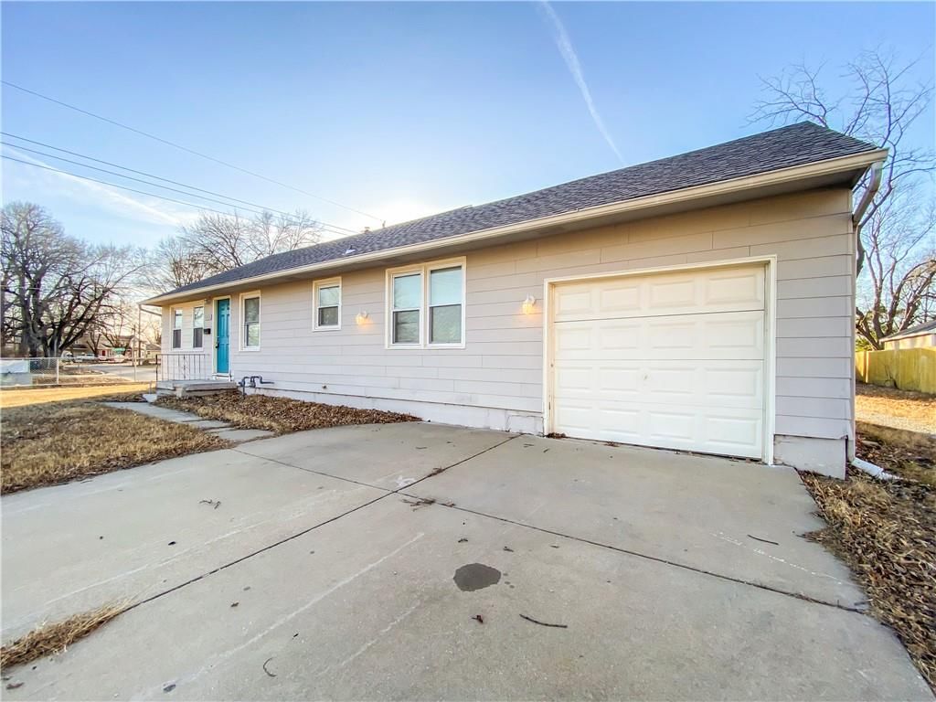 11426 Applewood Drive — photo 4